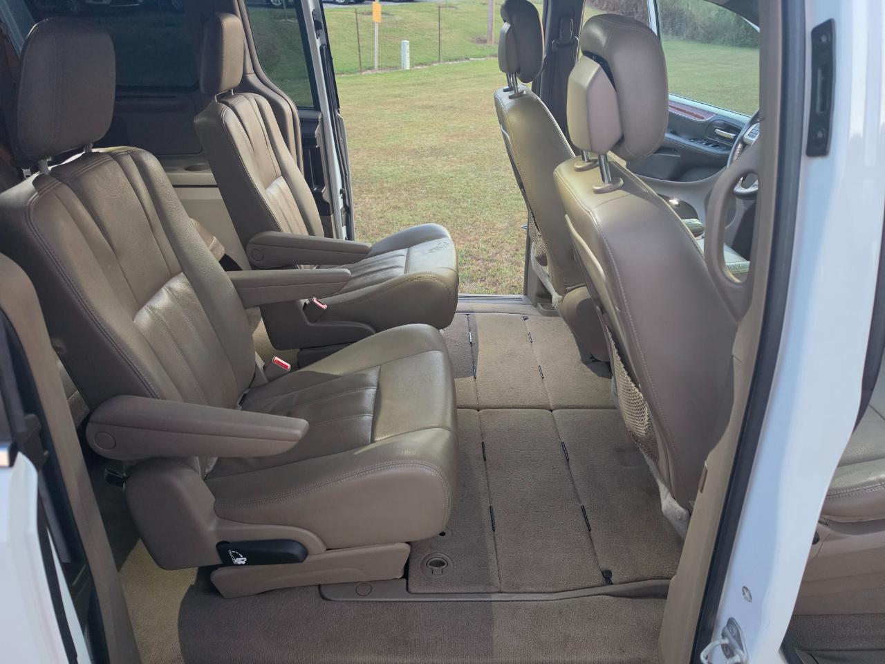 Chrysler Town & Country Touring 2015