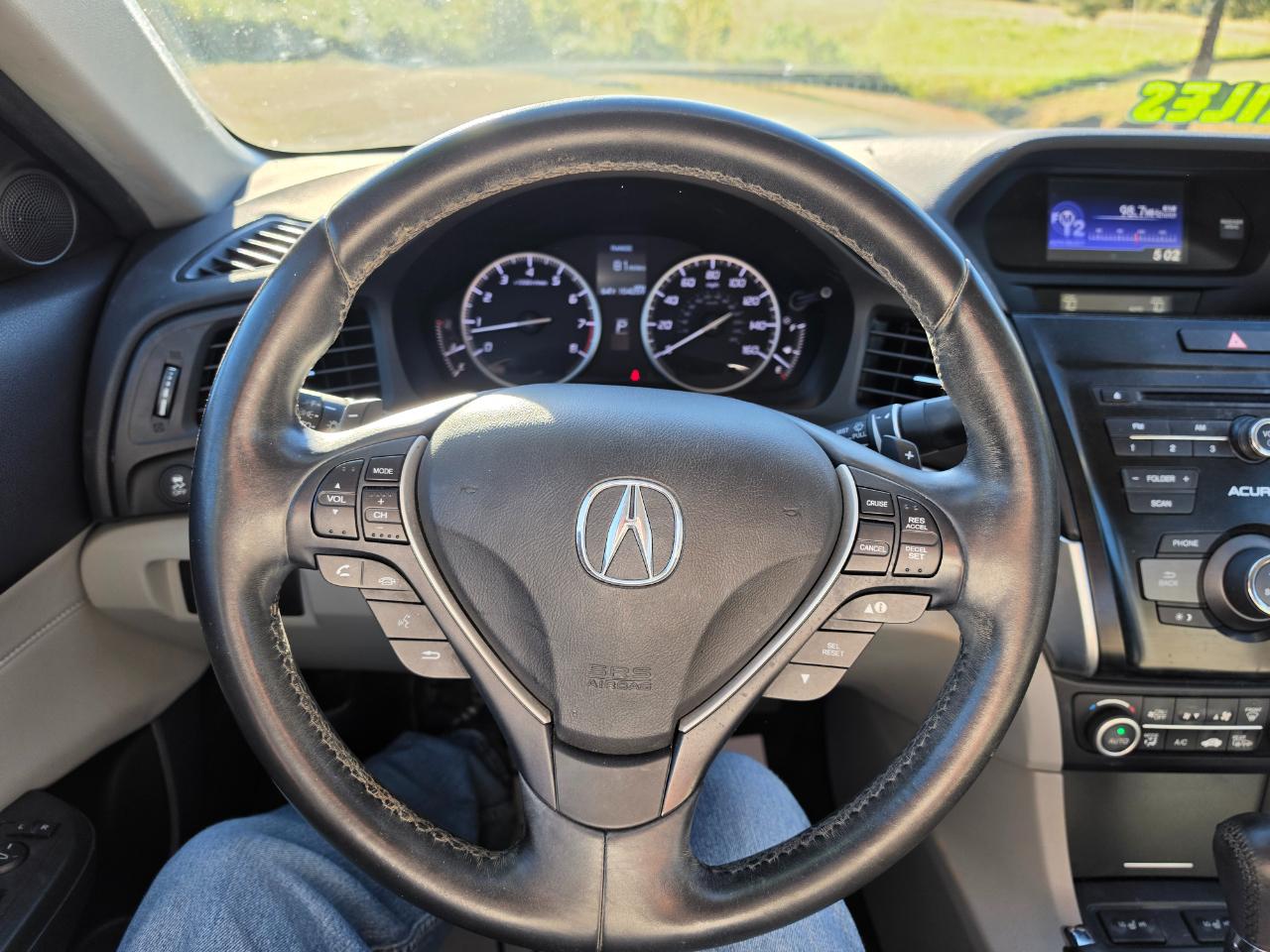 Acura ILX 8-Spd AT w/ AcuraWatch Plus Package 2017