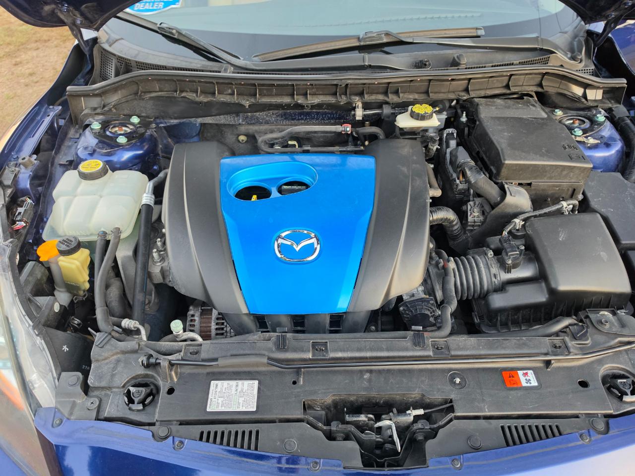 Mazda MAZDA3 i Touring 4-door 2012