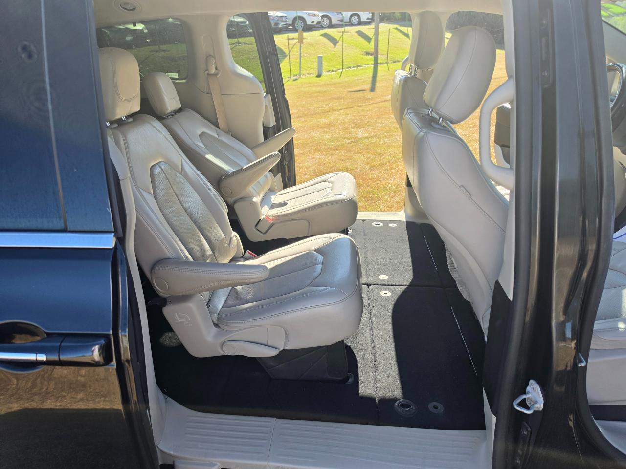 Chrysler Pacifica Touring L 2021