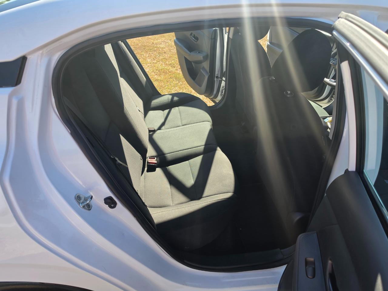 Nissan Sentra S 2024