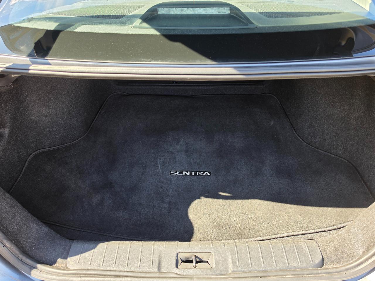 Nissan Sentra S 2024