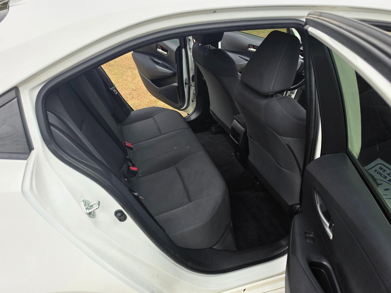 Toyota Corolla LE 2021