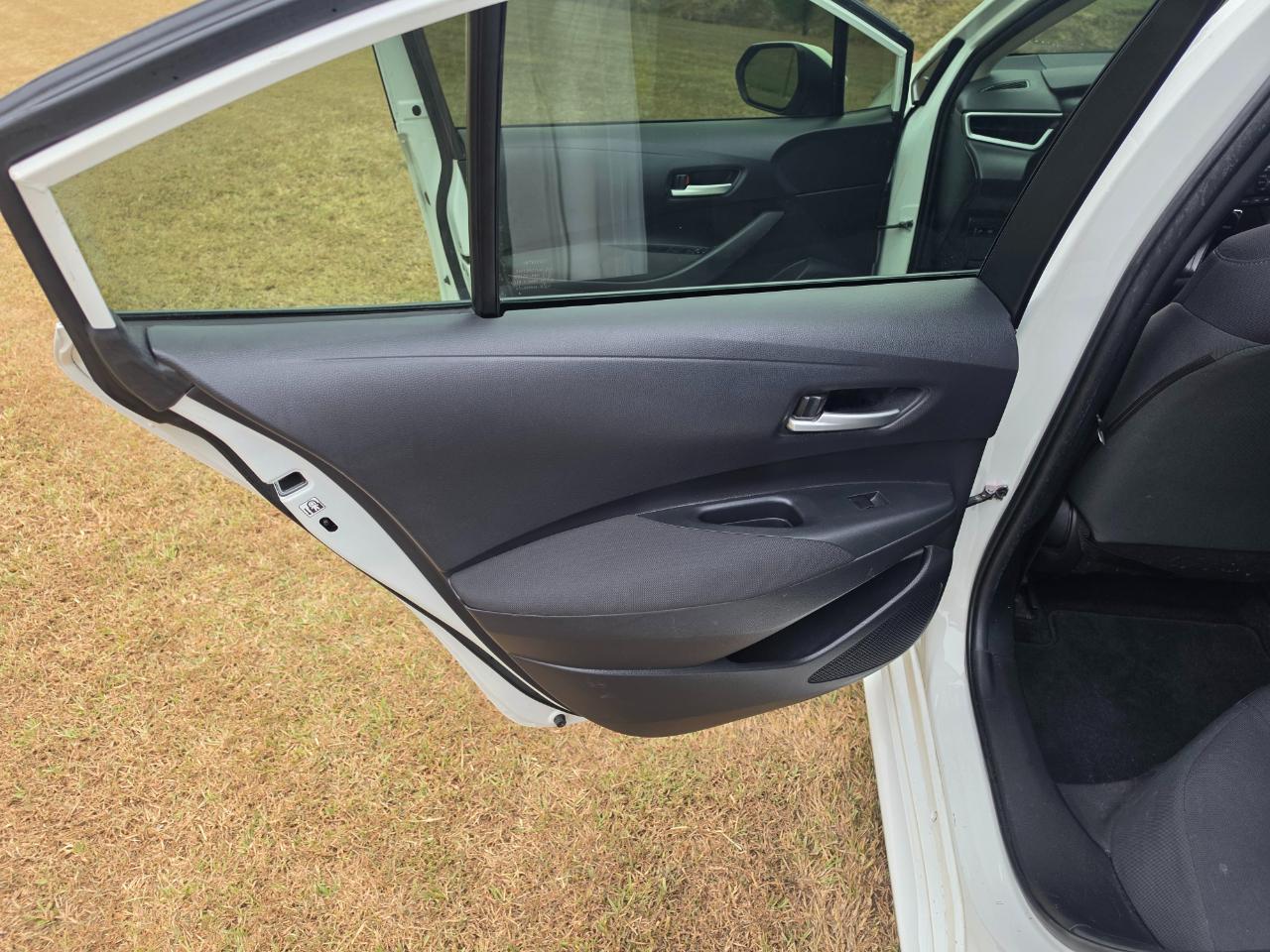 Toyota Corolla LE 2021