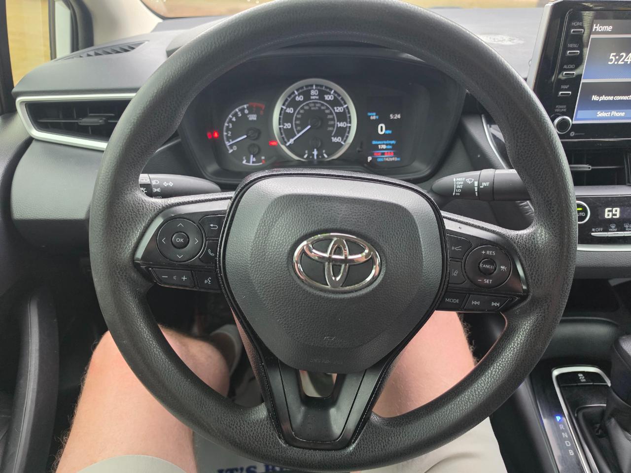 Toyota Corolla LE 2021