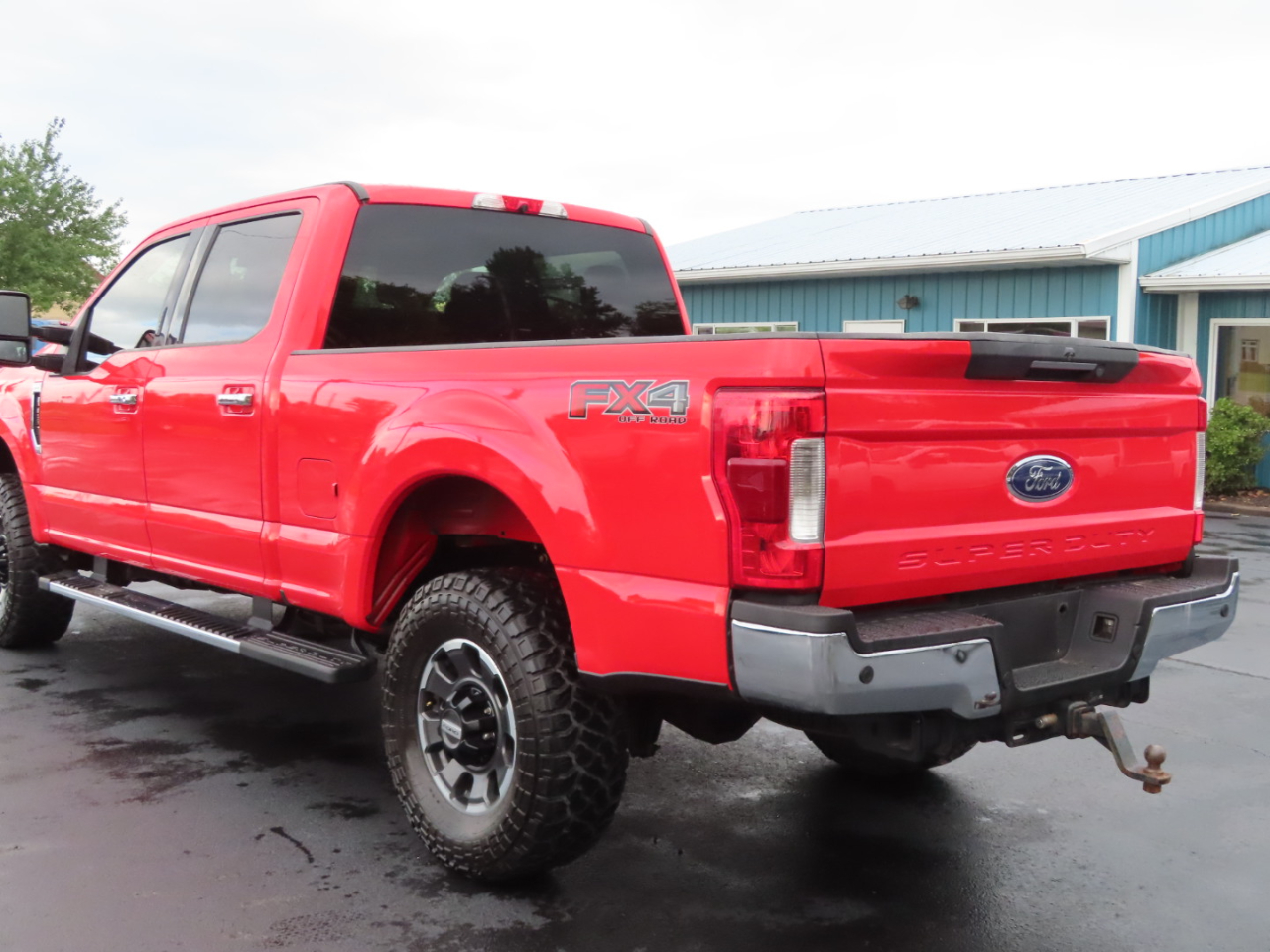 2019 Ford F-250 Lariat photo 16