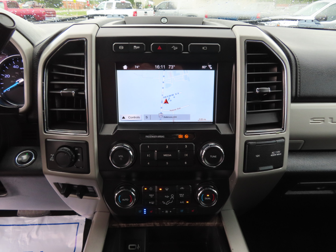 2019 Ford F-250 Lariat photo 32