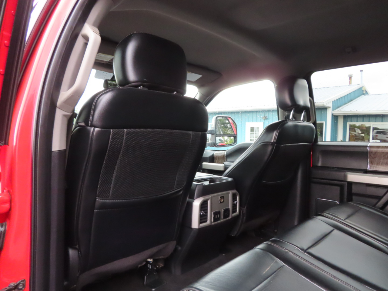 2019 Ford F-250 Lariat photo 37