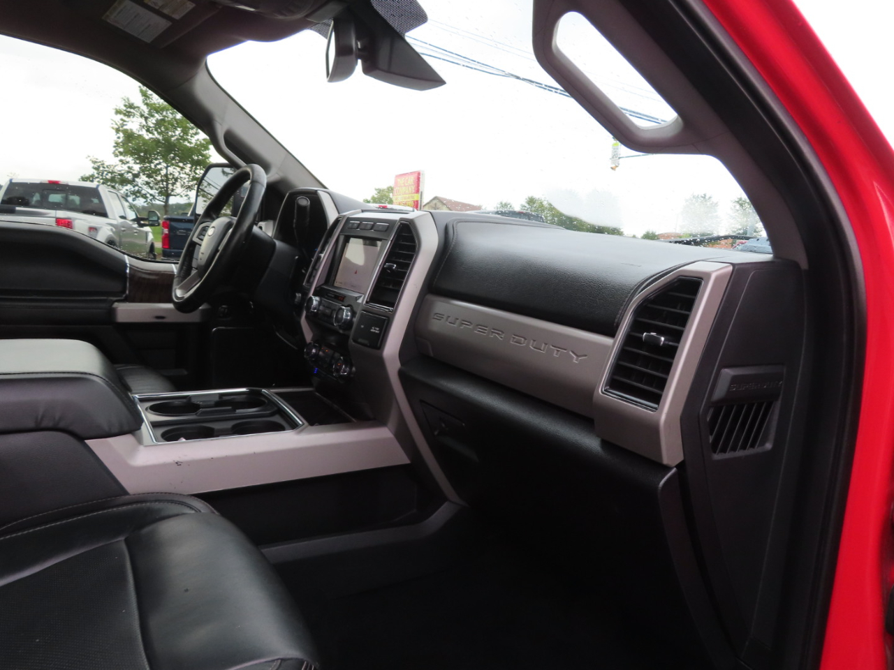 2019 Ford F-250 Lariat photo 41