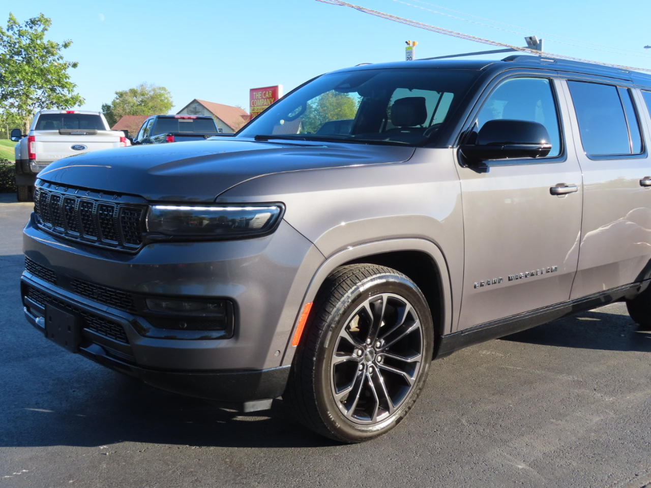 2024 Jeep Grand Wagoneer L II photo 10