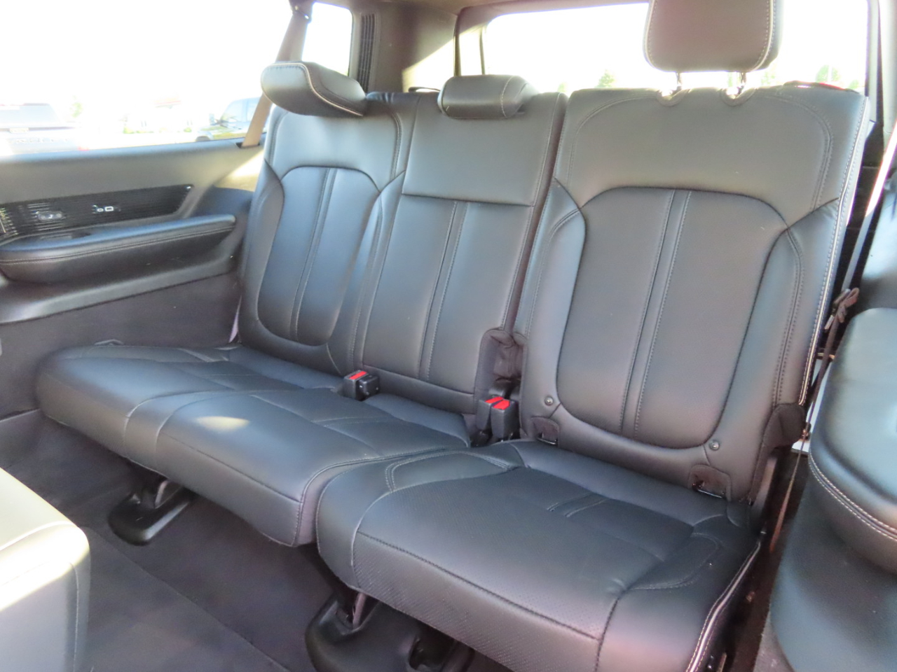 2024 Jeep Grand Wagoneer L II photo 41
