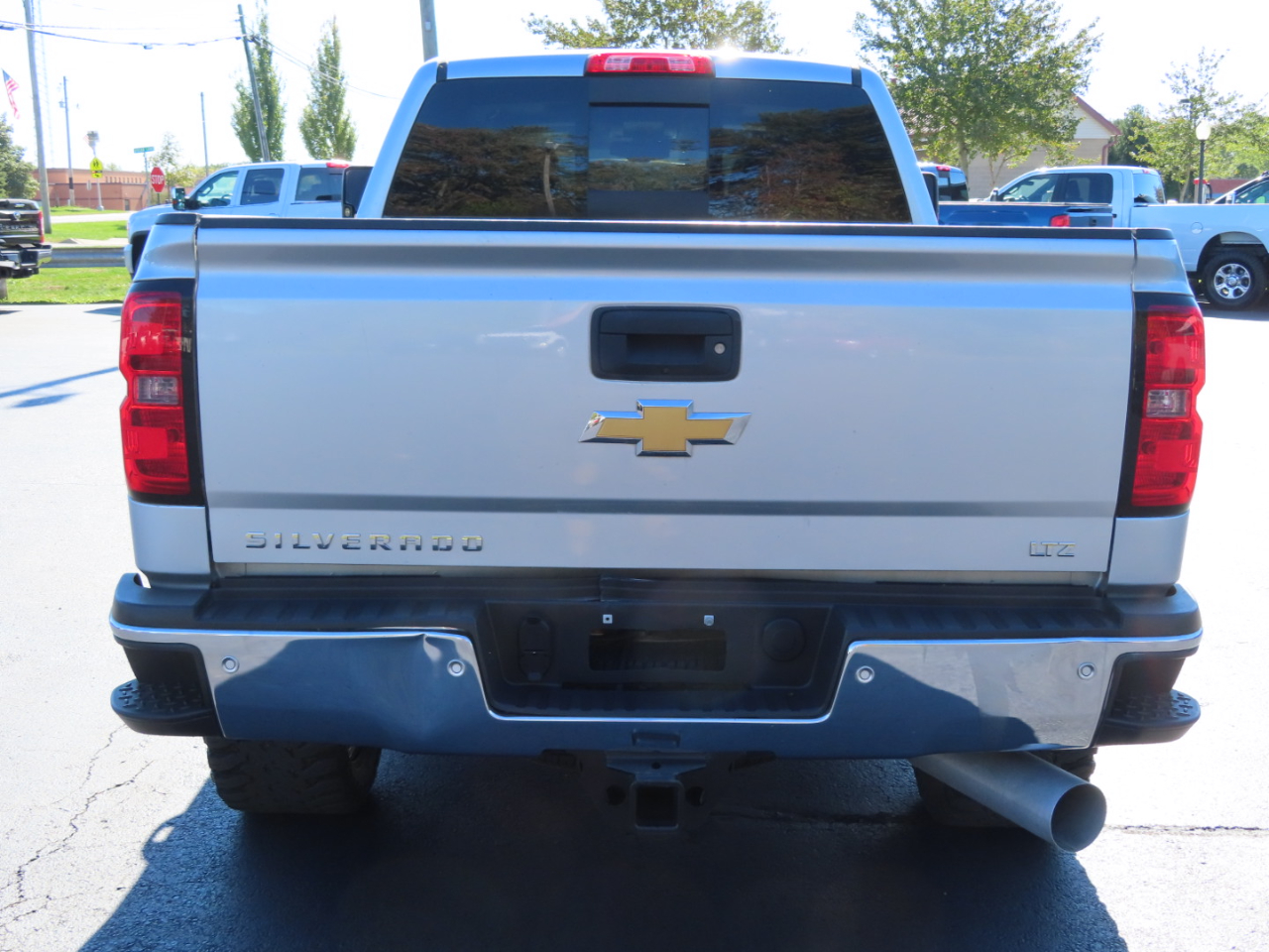 Chevrolet Silverado 2500HD 4WD Crew Cab 153.7" LTZ 2017 Chevrolet Silverado 2500HD 4WD Crew Cab 153.7" LTZ 2017