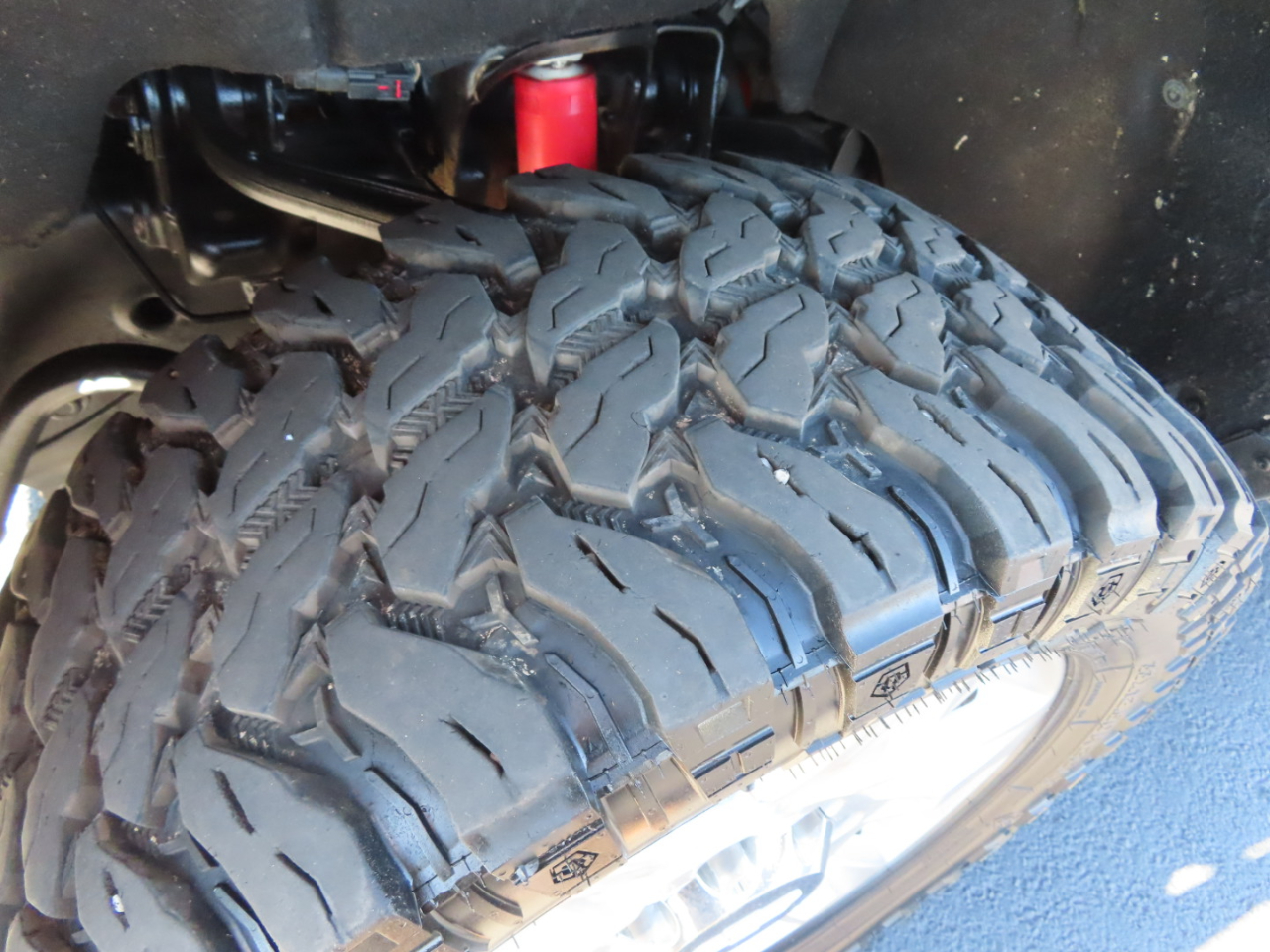 Chevrolet Silverado 2500HD 4WD Crew Cab 153.7" LTZ 2017 Chevrolet Silverado 2500HD 4WD Crew Cab 153.7" LTZ 2017