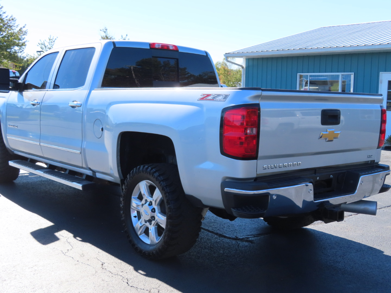 Chevrolet Silverado 2500HD 4WD Crew Cab 153.7" LTZ 2017 Chevrolet Silverado 2500HD 4WD Crew Cab 153.7" LTZ 2017