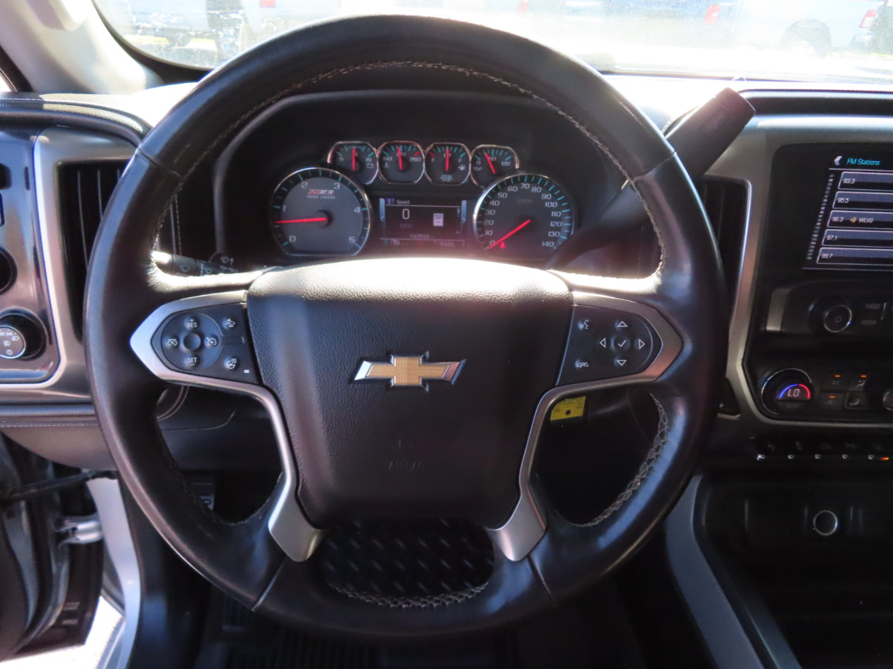 Chevrolet Silverado 2500HD 4WD Crew Cab 153.7" LTZ 2017 Chevrolet Silverado 2500HD 4WD Crew Cab 153.7" LTZ 2017