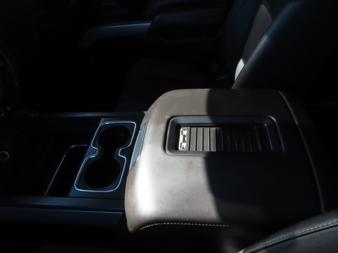 Chevrolet Silverado 2500HD 4WD Crew Cab 153.7" LTZ 2017 Chevrolet Silverado 2500HD 4WD Crew Cab 153.7" LTZ 2017