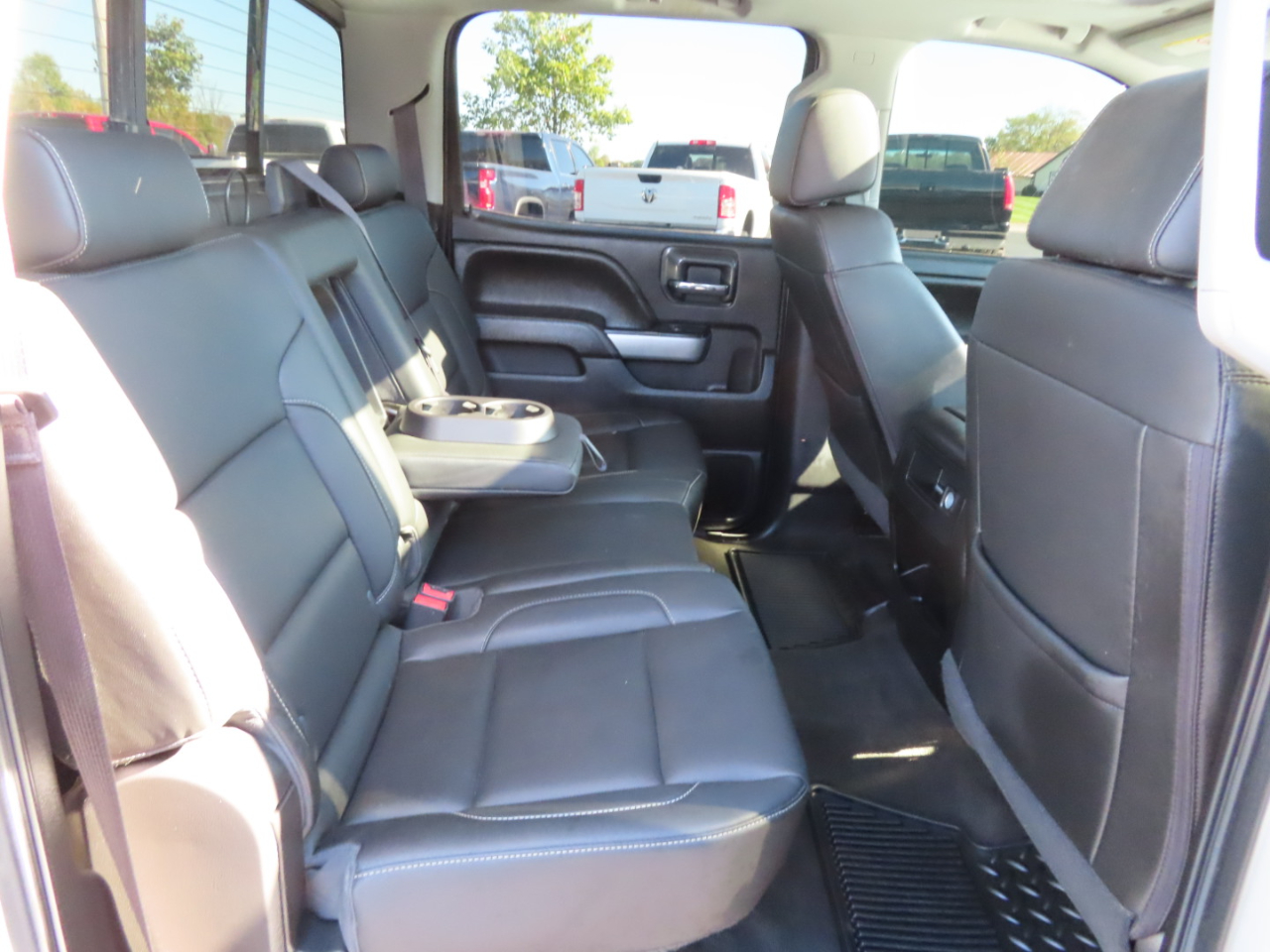 Chevrolet Silverado 2500HD 4WD Crew Cab 153.7" LTZ 2017 Chevrolet Silverado 2500HD 4WD Crew Cab 153.7" LTZ 2017