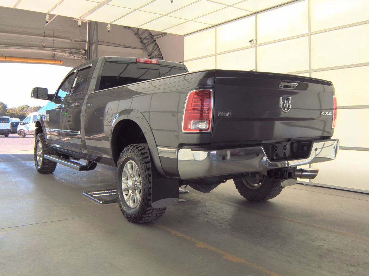 RAM 2500 4WD Crew Cab 169" Laramie 2014 RAM 2500 4WD Crew Cab 169" Laramie 2014