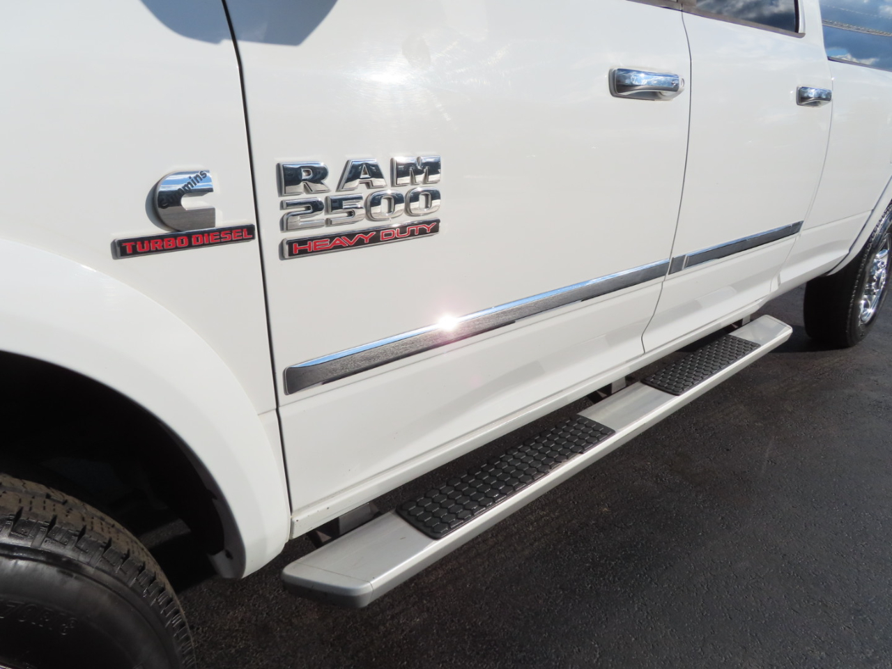 RAM 2500 4WD Crew Cab 169" Laramie 2013 RAM 2500 4WD Crew Cab 169" Laramie 2013