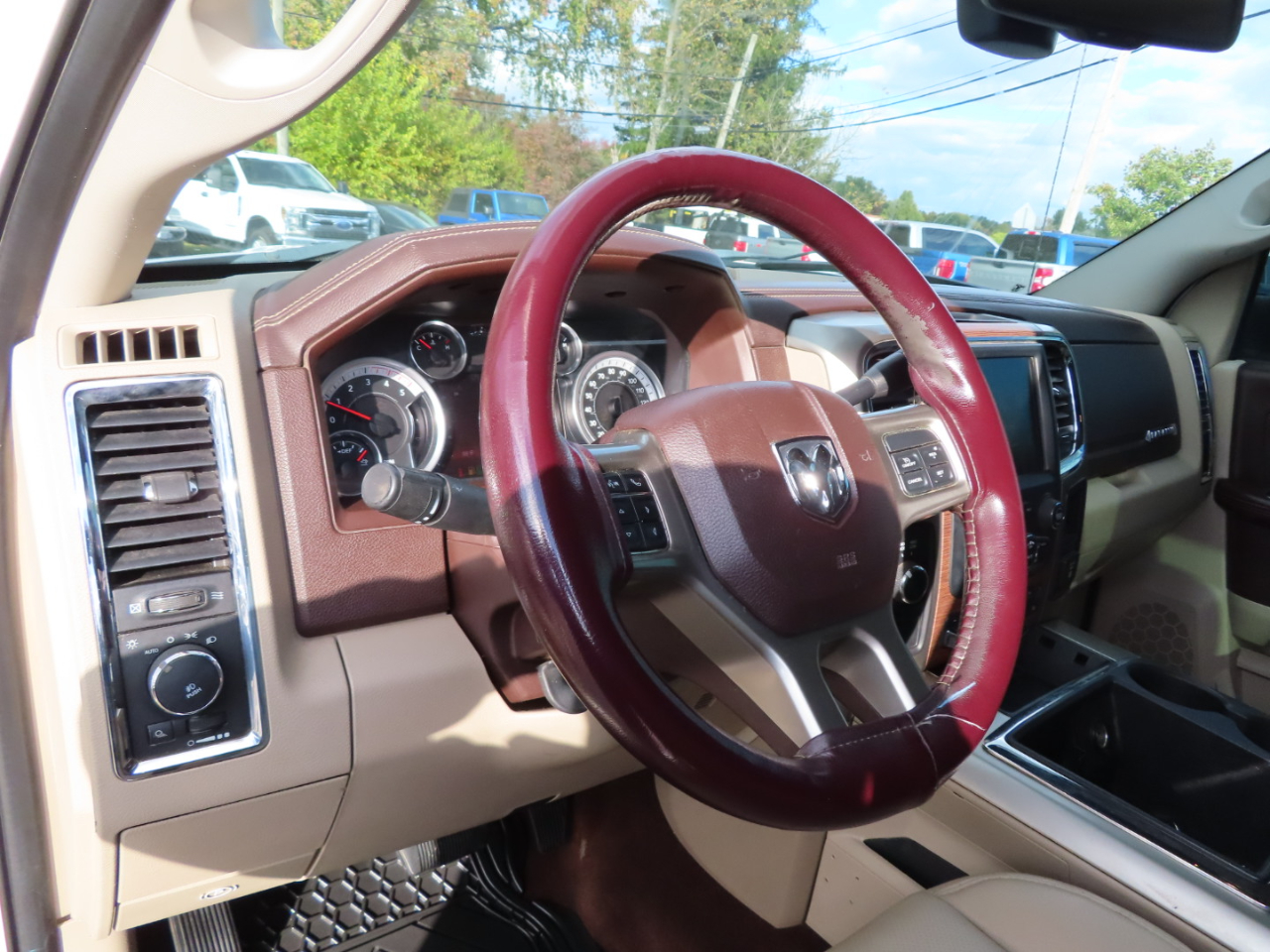 RAM 2500 4WD Crew Cab 169" Laramie 2013 RAM 2500 4WD Crew Cab 169" Laramie 2013