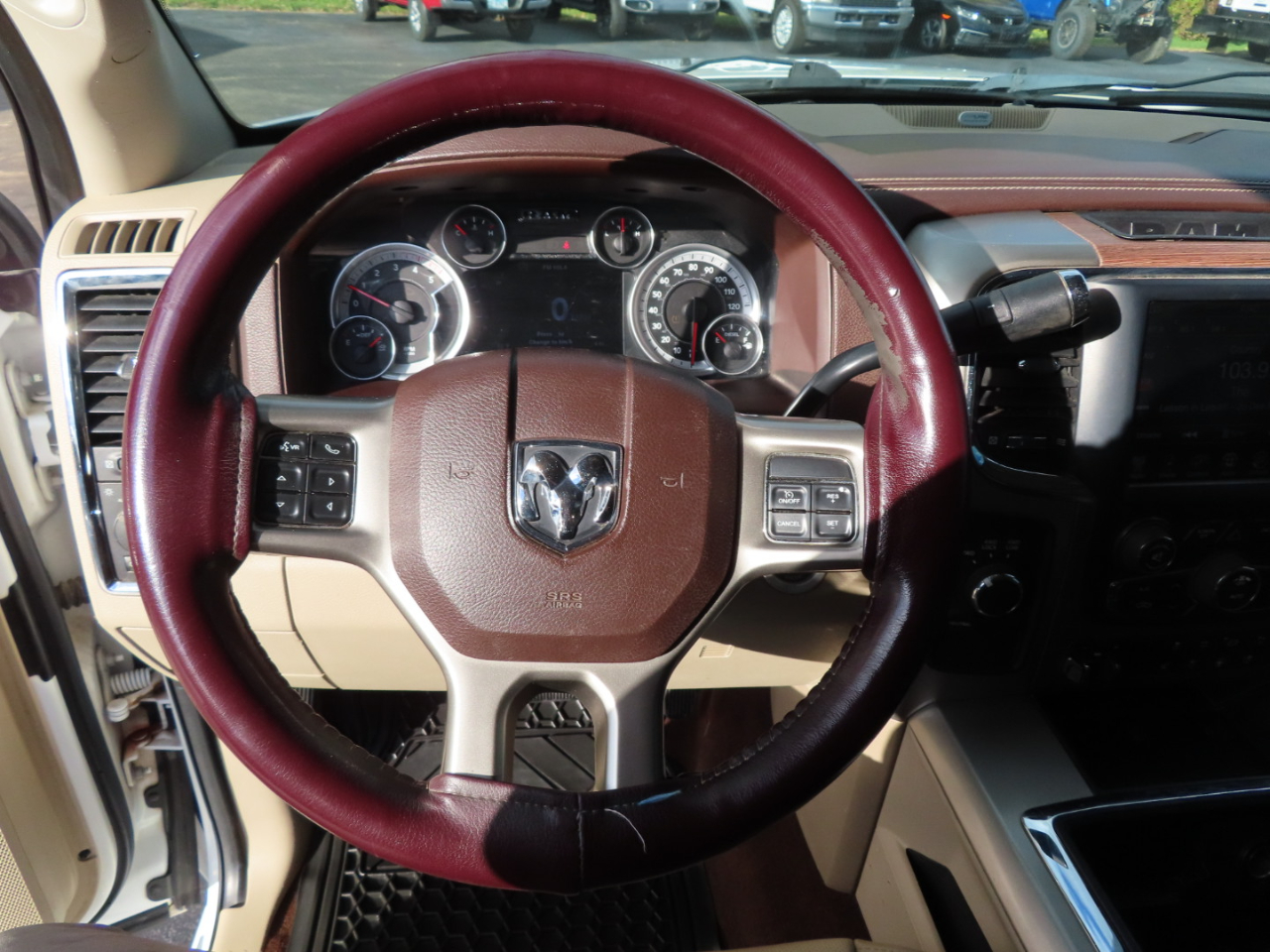 RAM 2500 4WD Crew Cab 169" Laramie 2013 RAM 2500 4WD Crew Cab 169" Laramie 2013