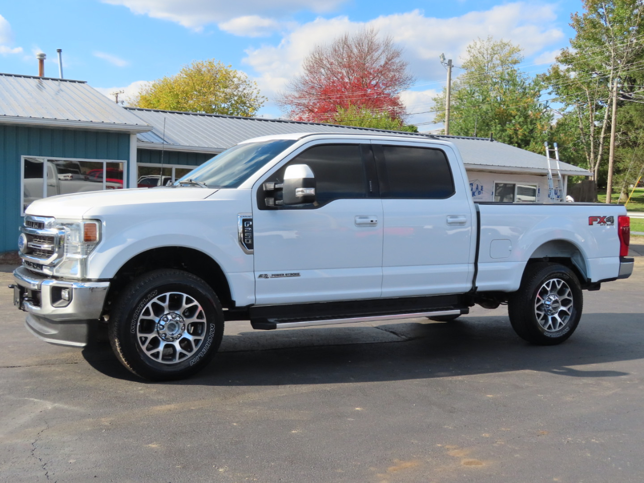 Ford Super Duty F-250 SRW Lariat 4WD Crew Cab 6.75' Box 2022 Ford Super Duty F-250 SRW Lariat 4WD Crew Cab 6.75' Box 2022