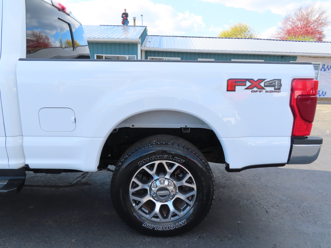 Ford Super Duty F-250 SRW Lariat 4WD Crew Cab 6.75' Box 2022 Ford Super Duty F-250 SRW Lariat 4WD Crew Cab 6.75' Box 2022