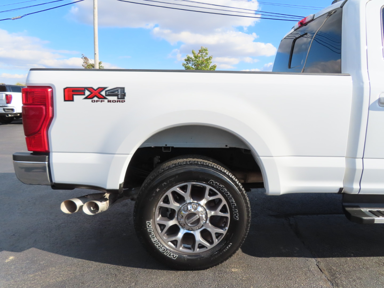 Ford Super Duty F-250 SRW Lariat 4WD Crew Cab 6.75' Box 2022 Ford Super Duty F-250 SRW Lariat 4WD Crew Cab 6.75' Box 2022