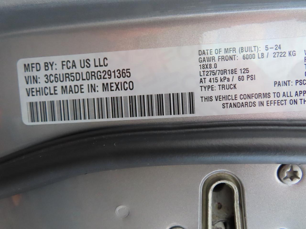 RAM 2500 Big Horn 4x4 Crew Cab 6'4" Box 2024