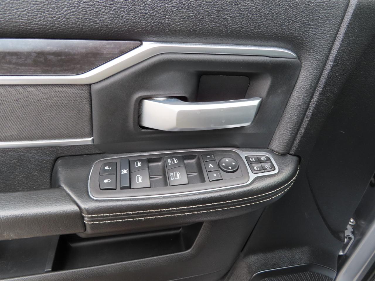 RAM 2500 Big Horn 4x4 Crew Cab 6'4" Box 2024