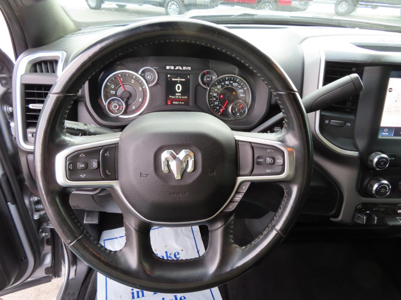 RAM 2500 Big Horn 4x4 Crew Cab 6'4" Box 2024