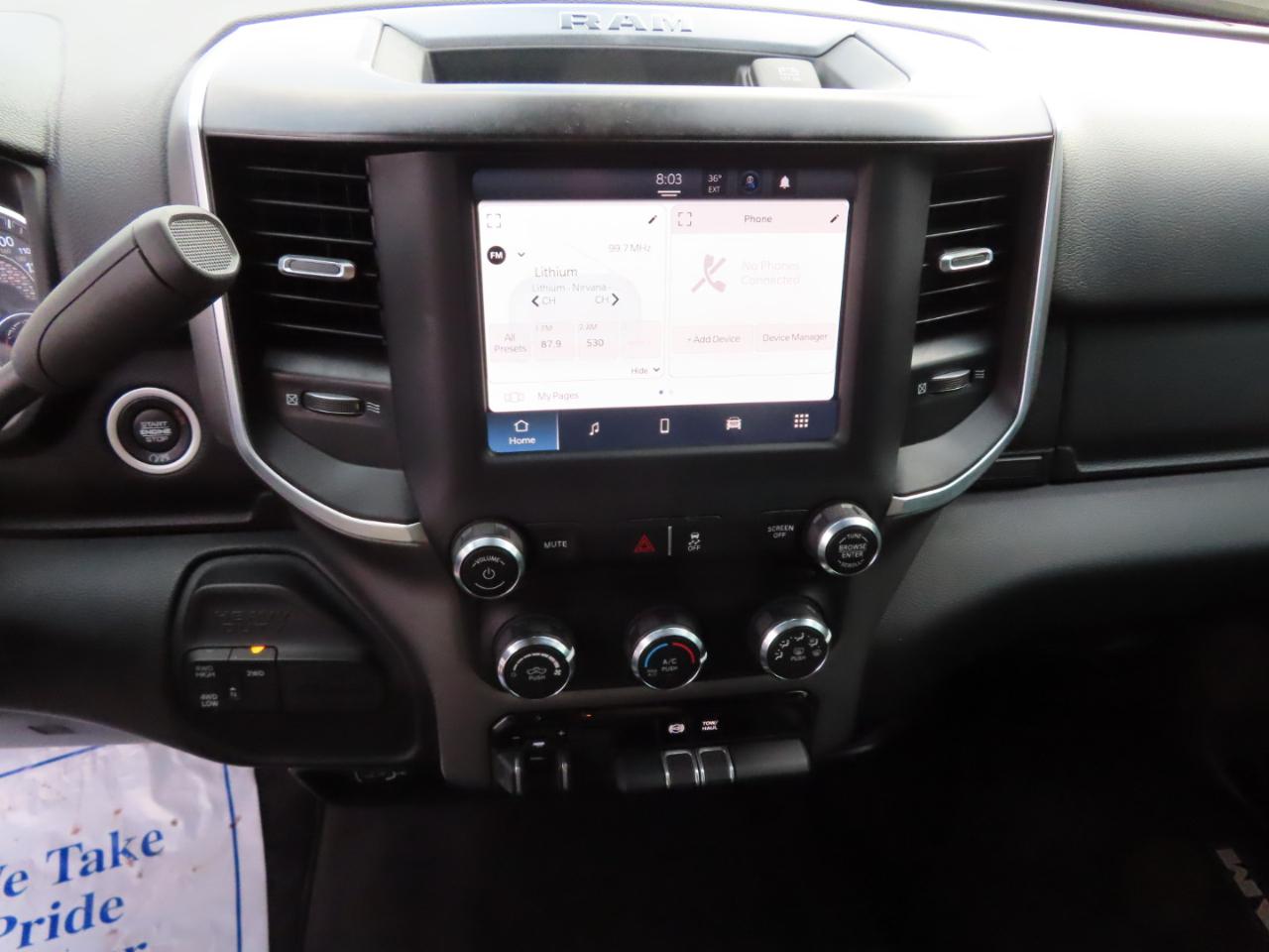 RAM 2500 Big Horn 4x4 Crew Cab 6'4" Box 2024