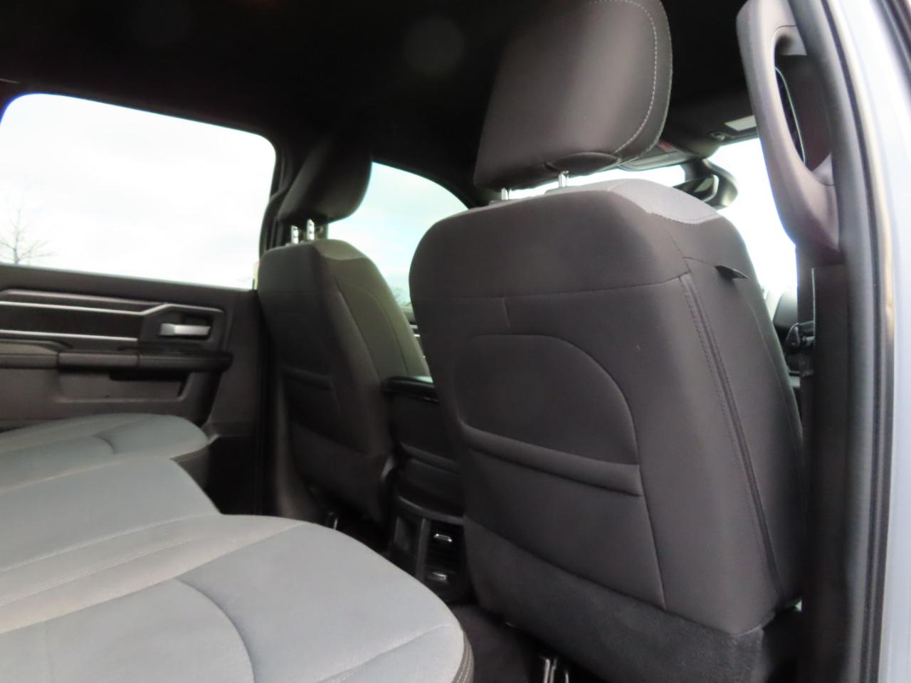 RAM 2500 Big Horn 4x4 Crew Cab 6'4" Box 2024