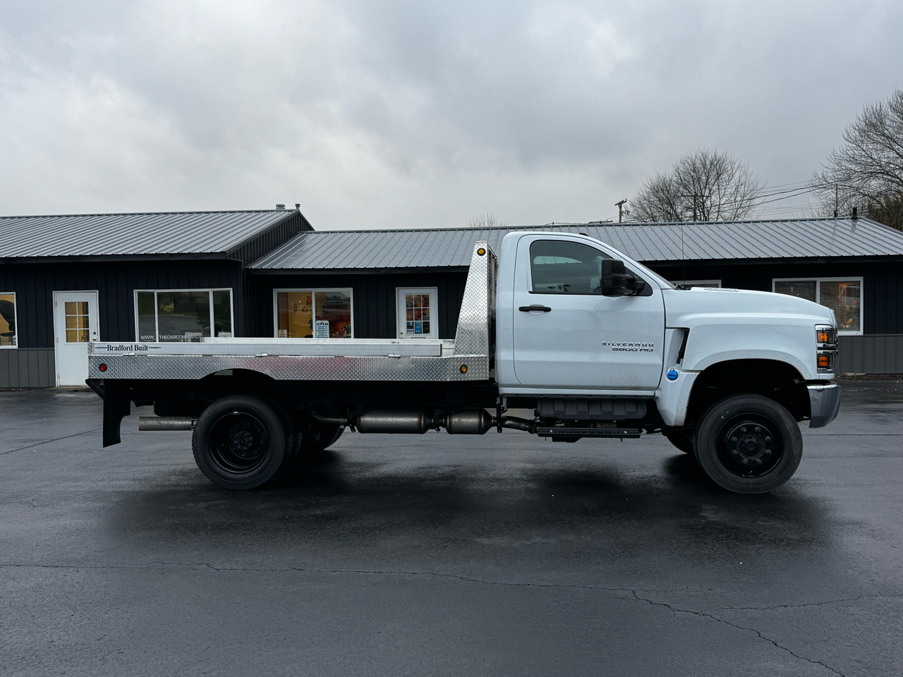 Chevrolet Silverado MD 4WD Reg Cab Work Truck 2024