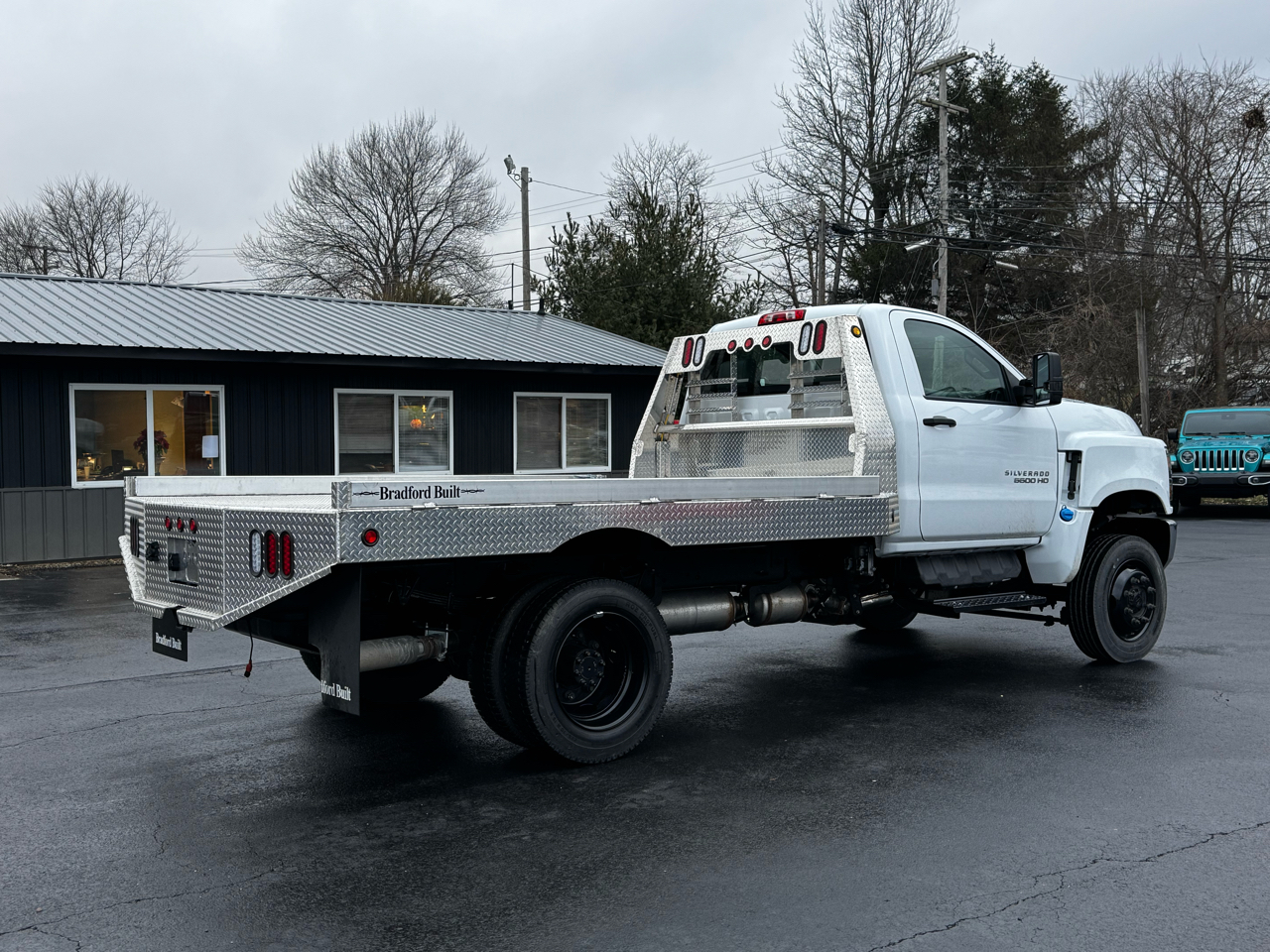 Chevrolet Silverado MD 4WD Reg Cab Work Truck 2024