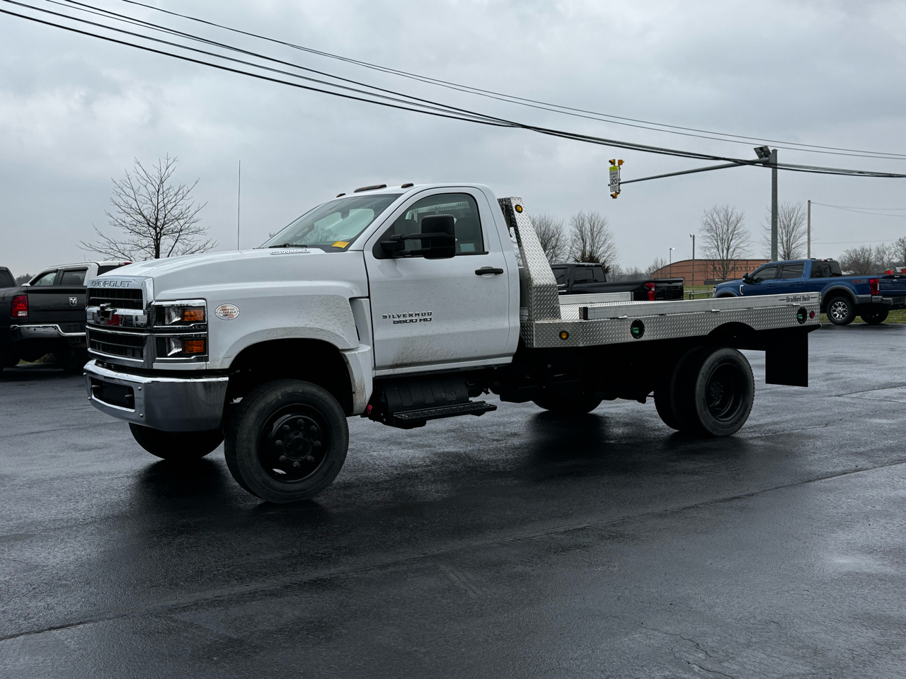 Chevrolet Silverado MD 4WD Reg Cab Work Truck 2024