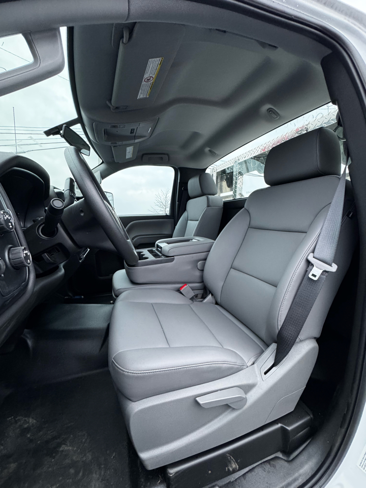 Chevrolet Silverado MD 4WD Reg Cab Work Truck 2024