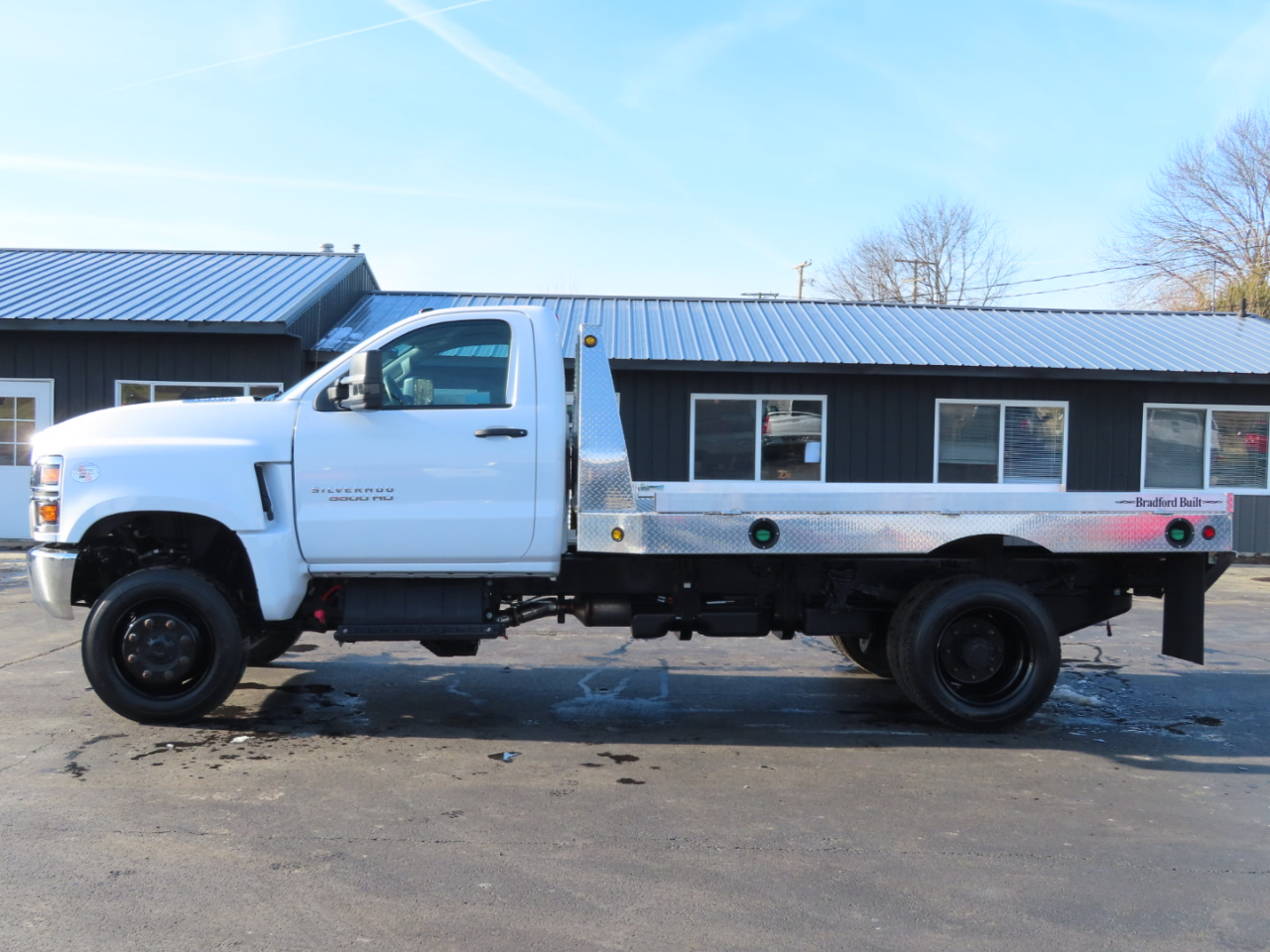 Chevrolet Silverado MD 4WD Reg Cab Work Truck 2024