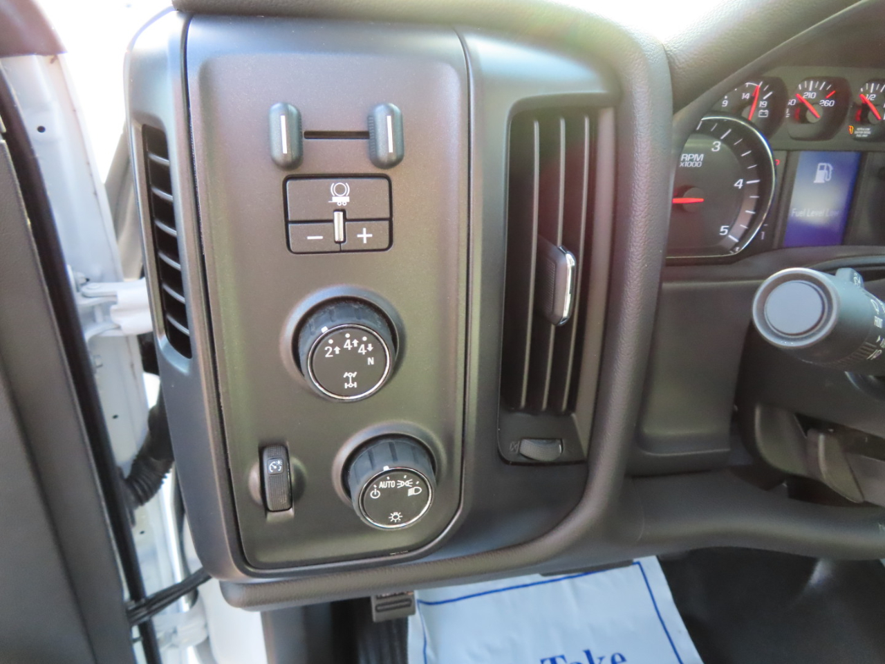 Chevrolet Silverado MD 4WD Reg Cab Work Truck 2024