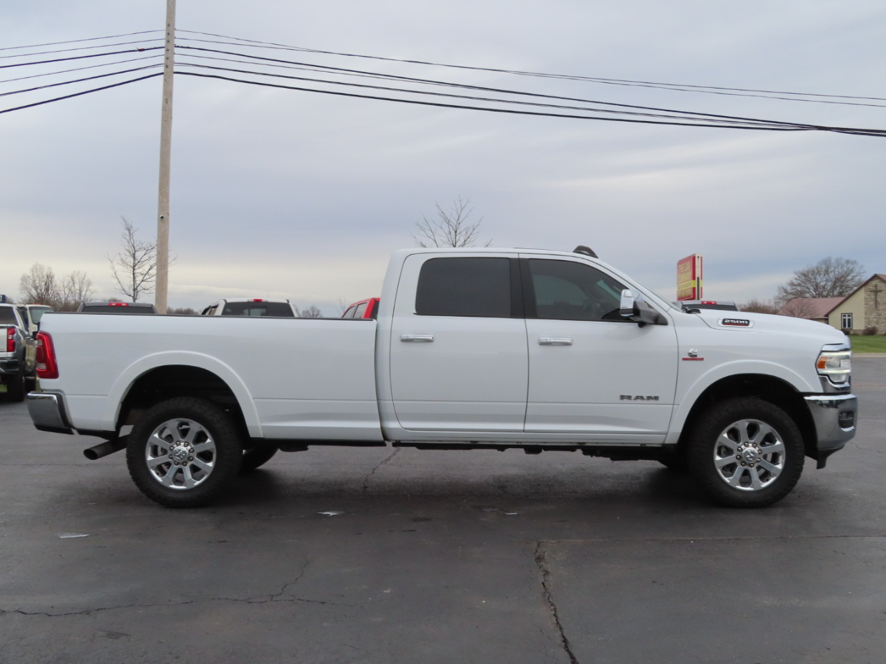 RAM 2500 Laramie 4x4 Crew Cab 8' Box 2022