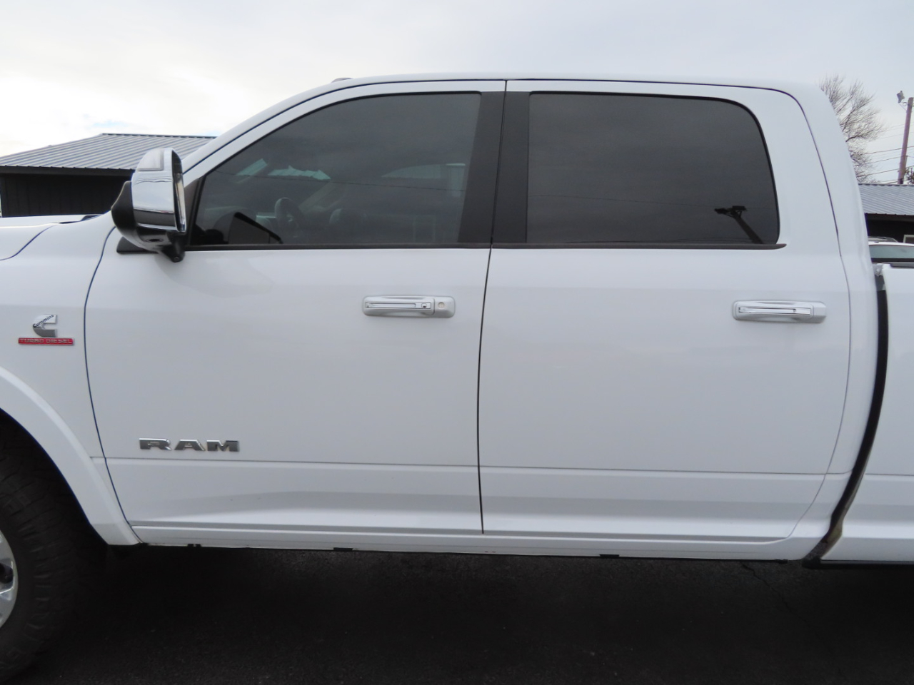 RAM 2500 Laramie 4x4 Crew Cab 8' Box 2022