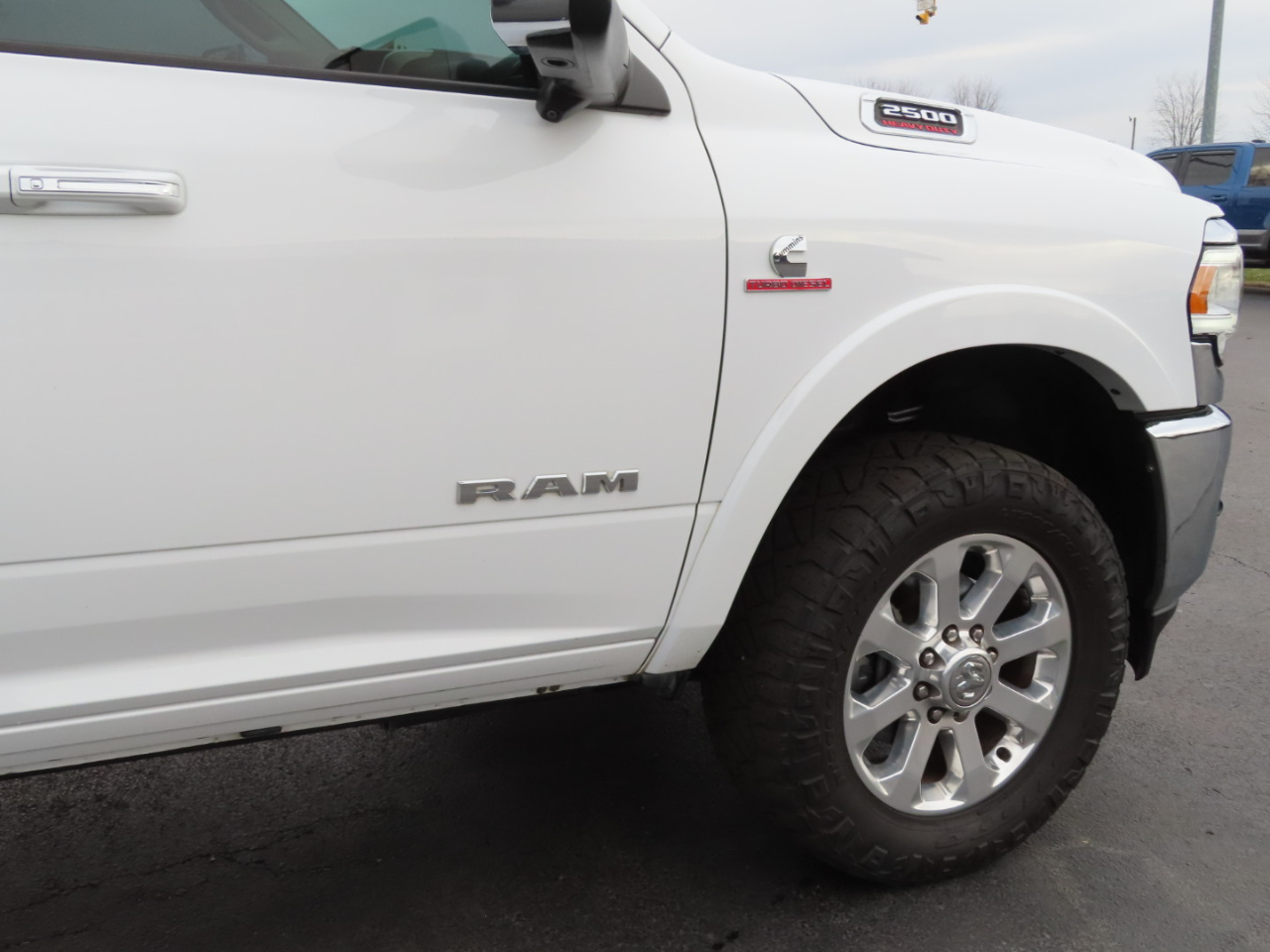 RAM 2500 Laramie 4x4 Crew Cab 8' Box 2022