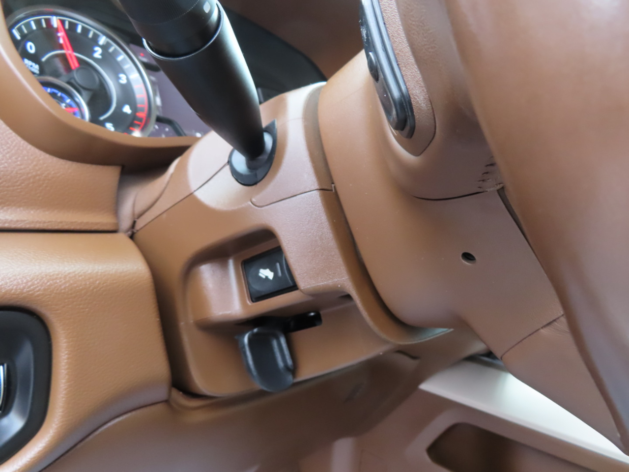 RAM 2500 Laramie 4x4 Crew Cab 8' Box 2022