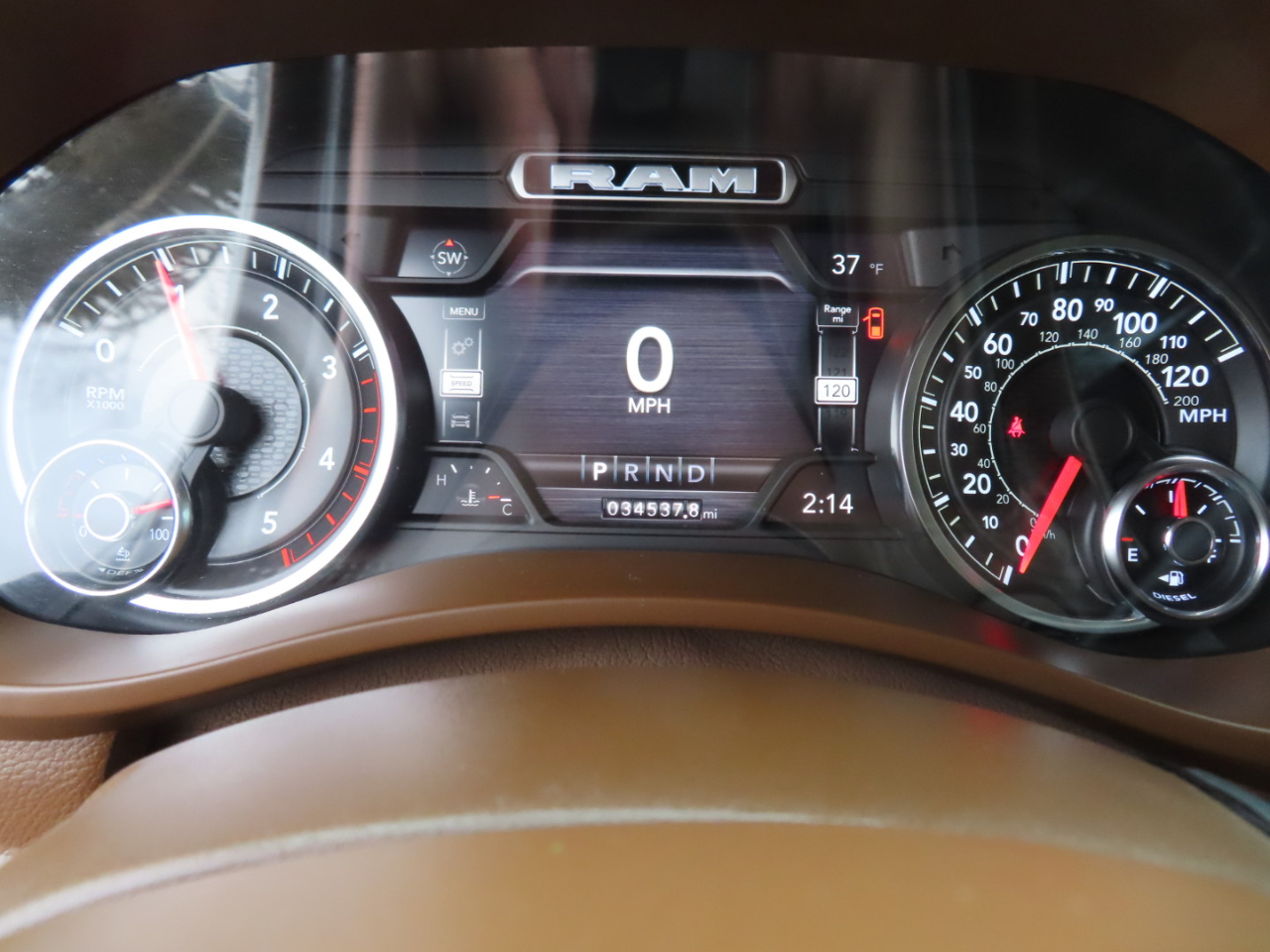 RAM 2500 Laramie 4x4 Crew Cab 8' Box 2022