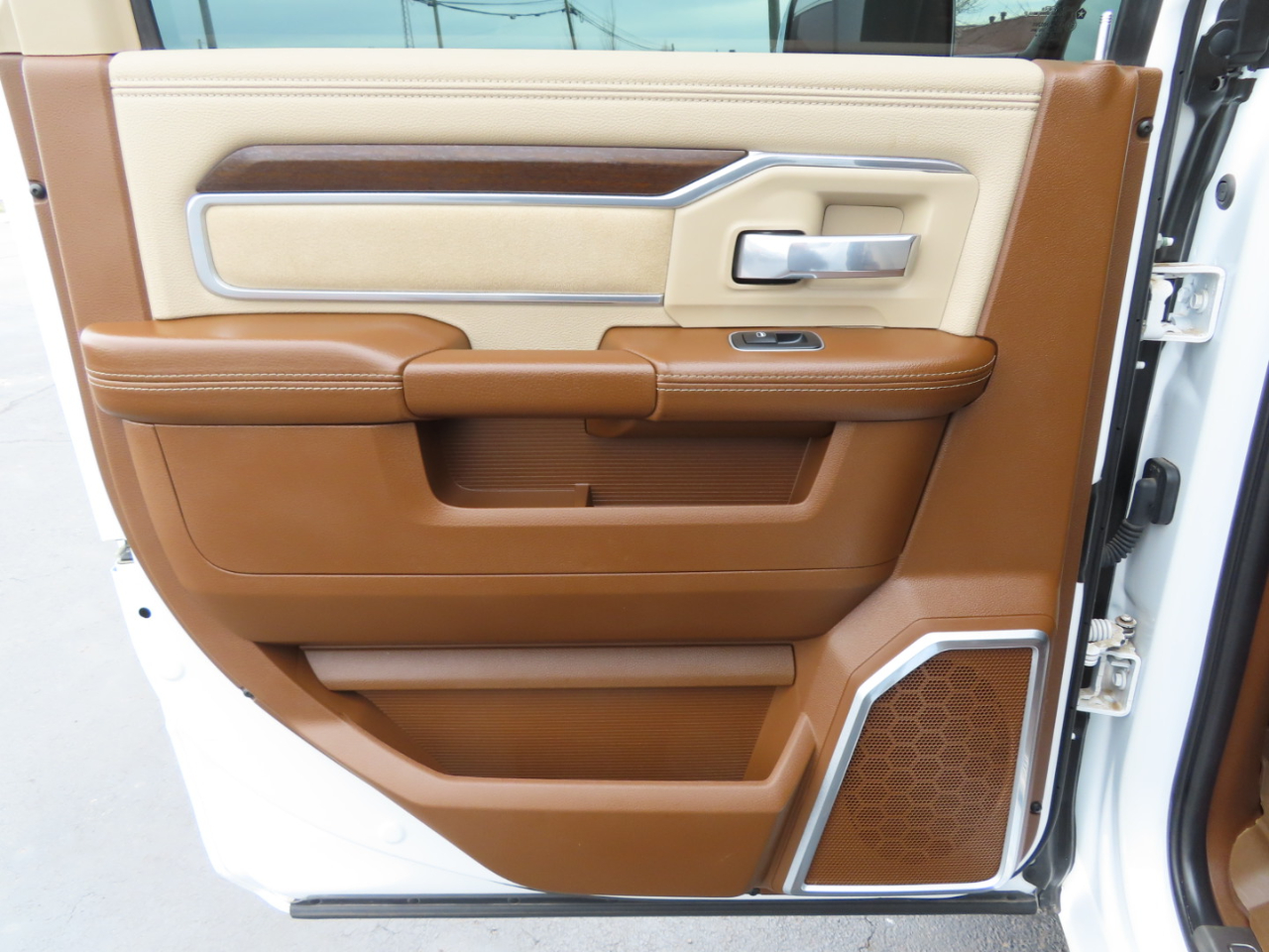 RAM 2500 Laramie 4x4 Crew Cab 8' Box 2022