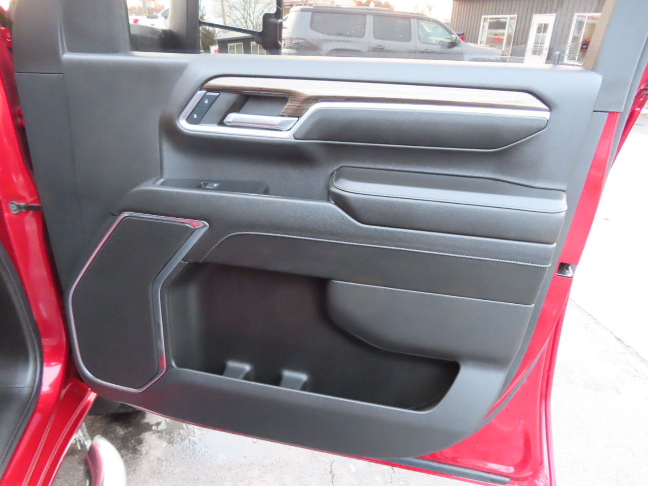 Chevrolet Silverado 2500HD 4WD Crew Cab 159" LT 2024