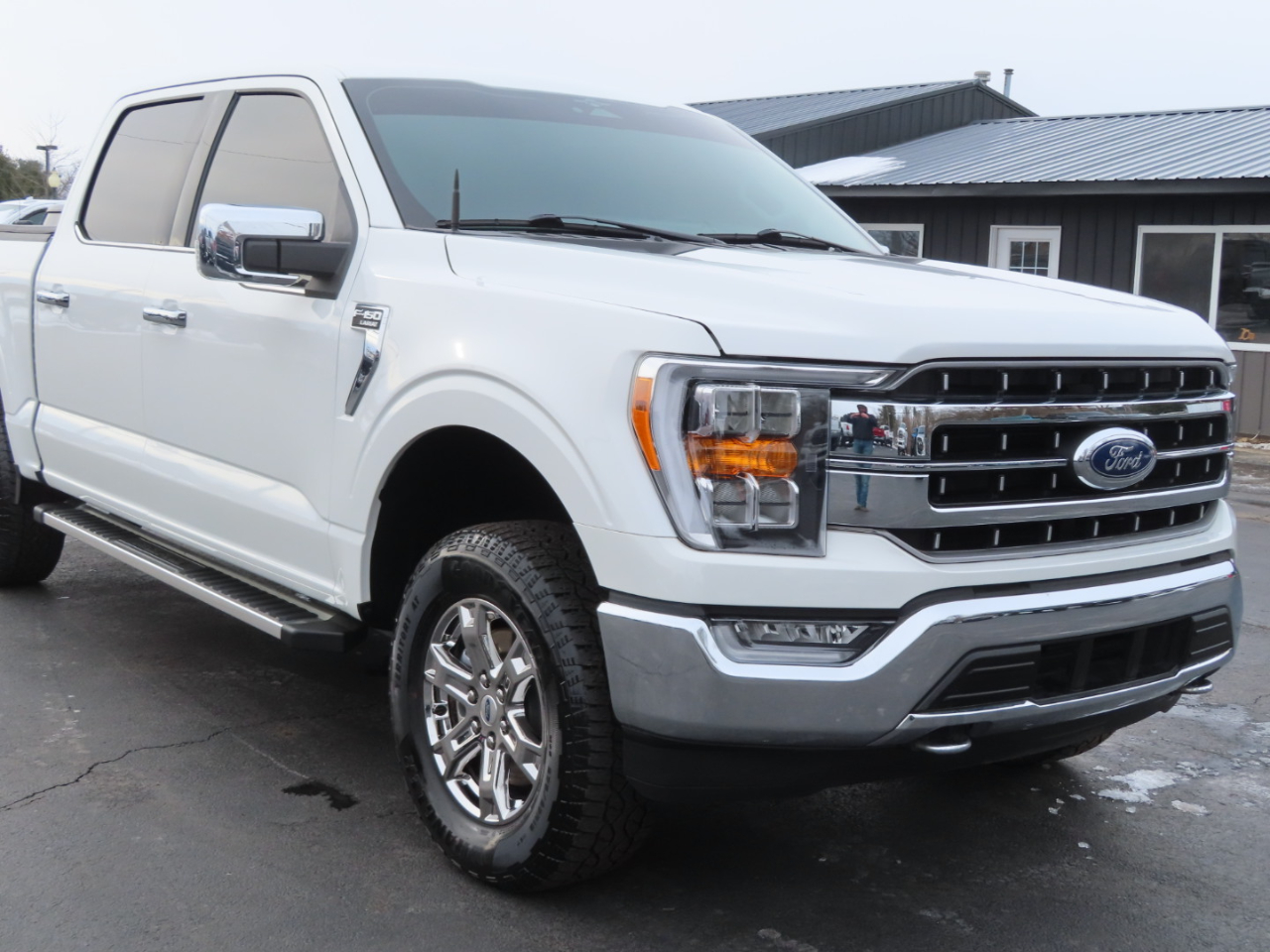 Ford F-150 Lariat 4WD SuperCrew 5.5' Box 2023