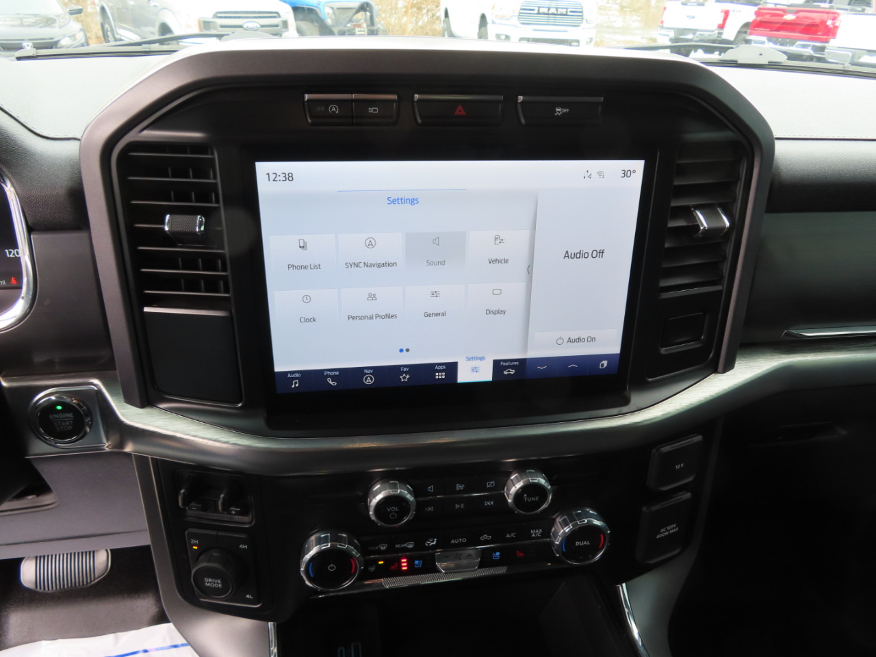 Ford F-150 Lariat 4WD SuperCrew 5.5' Box 2023