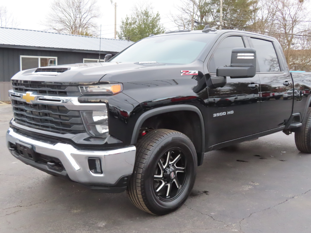 Chevrolet Silverado 3500HD 4WD Crew Cab 159" LT 2024