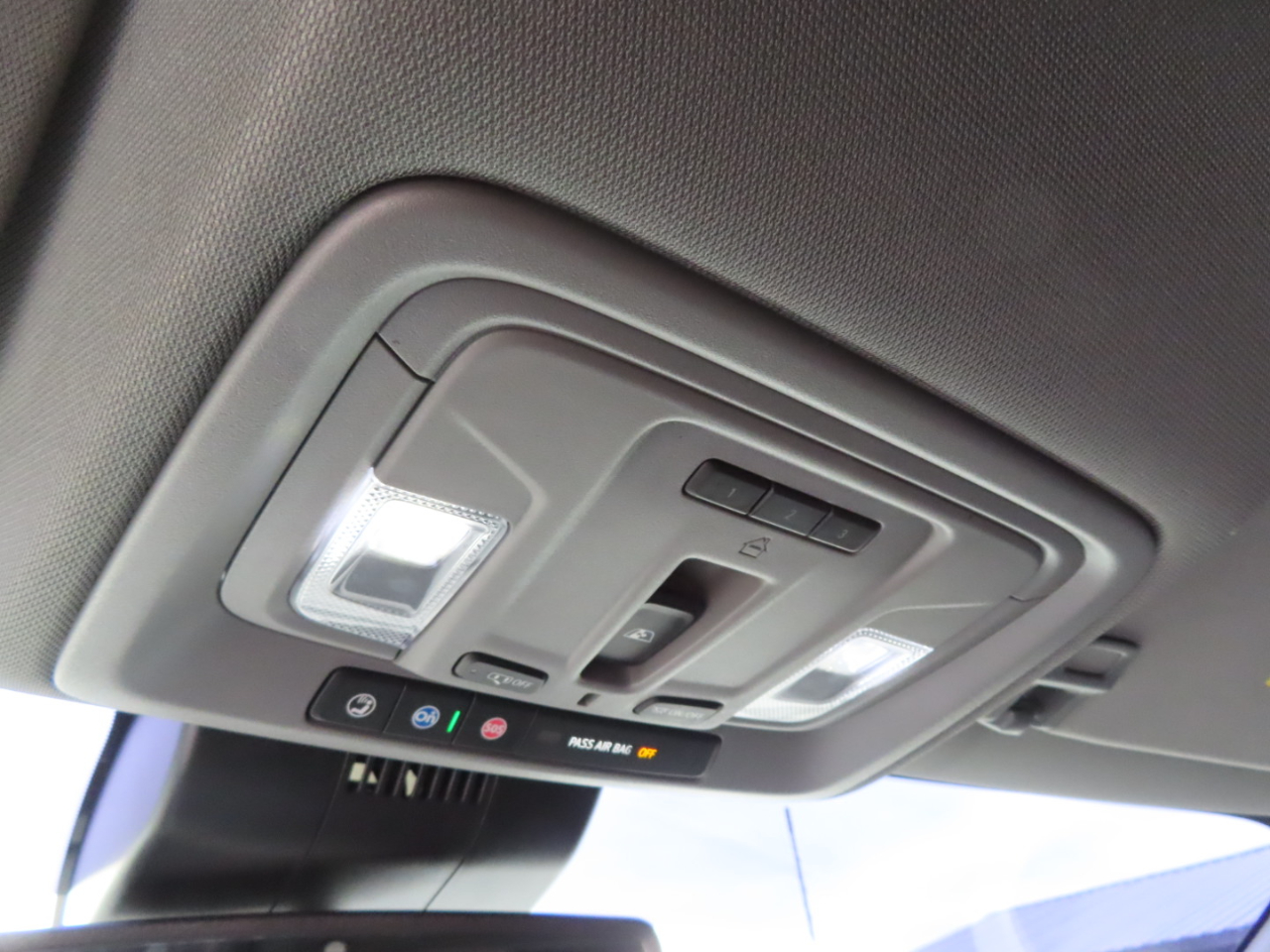 Chevrolet Silverado 3500HD 4WD Crew Cab 159" LT 2024